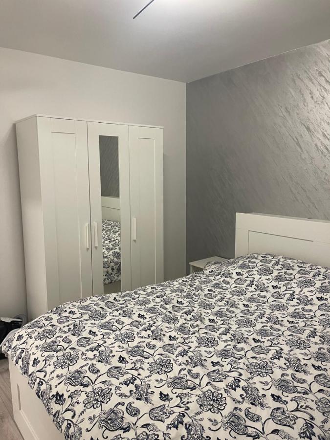 Apartament Incantator In Roman Dış mekan fotoğraf